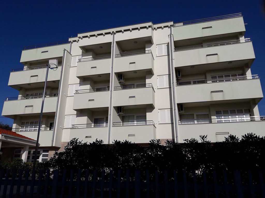 Villa Laurus Kožino Dış mekan fotoğraf